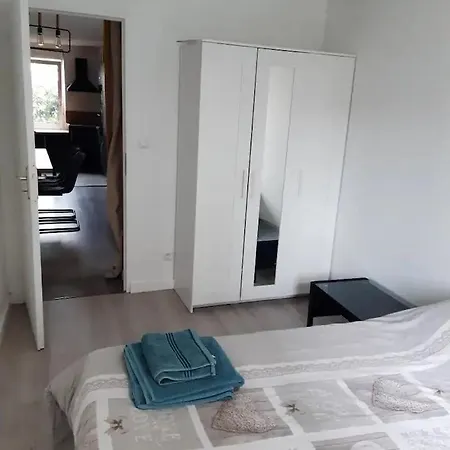 Maison Conviviale Avec Jardin *